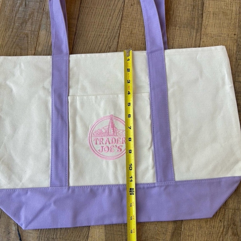 New Trader Joes LARGE Purple Lavender Canvas Tote
BRAND NEW 2026 - Picture 3 of 3